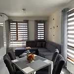 Apartamento сити парк с паркомясто *