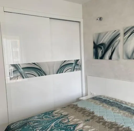 сити парк с паркомясто * Varna